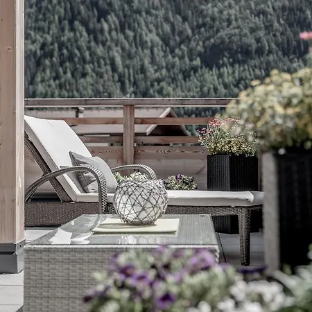 Lounge * Solden