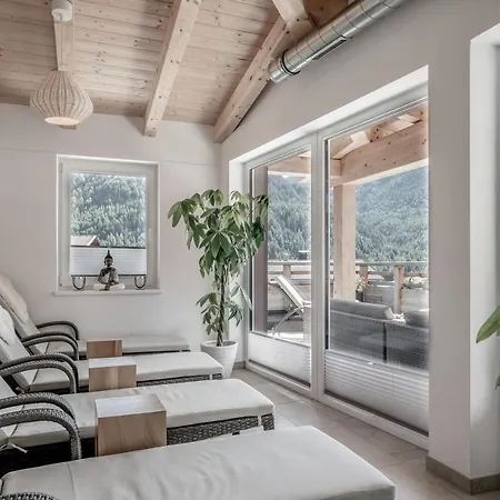 Lounge Apartment *
